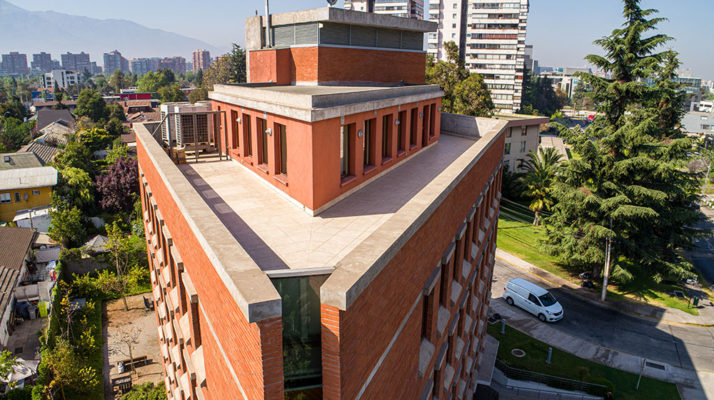 galería obras en ladrillo cerámica santiago