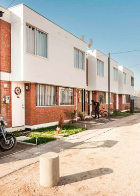 galeria obras en ladrillo cerámica santiago