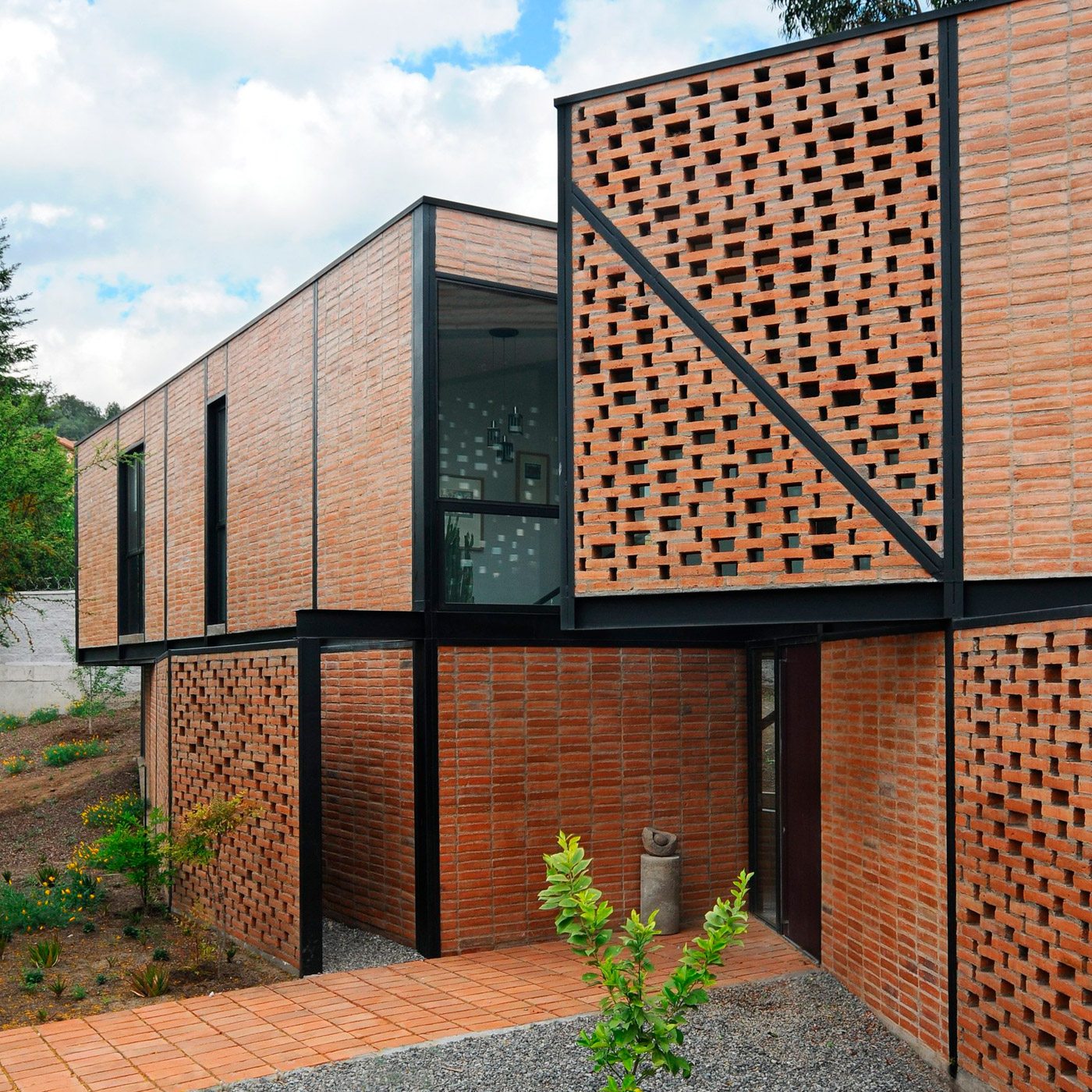 Casa 4M utilizó ladrillo santiago cerámica santiago