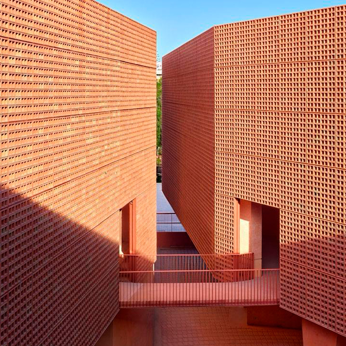 Museo regional de atacama utilizó quiebravista y baldosín cerámica santiago